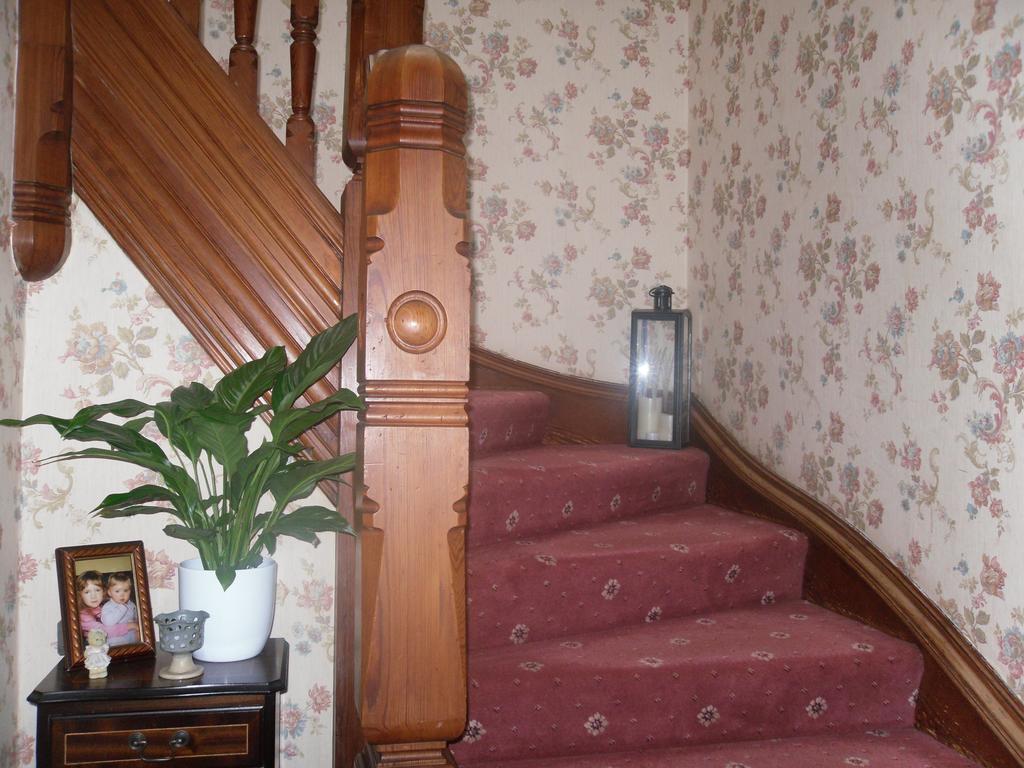 Ardfern Guest House Перт Экстерьер фото